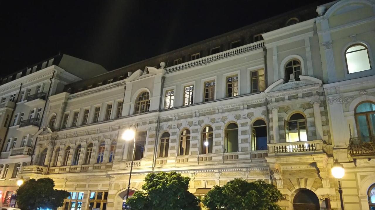 Keti'S Apartament Centre Of Old Тбилиси Екстериор снимка